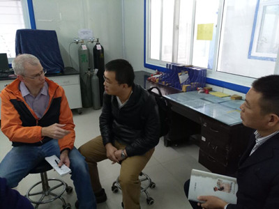 <a href='http://m.jinshusc.com' class='keys' title='點擊查看關于氧化鎂的相關信息' target='_blank'>氧化鎂</a>